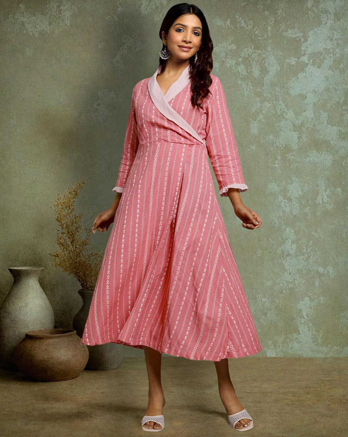 DRESS SOUTH C CROSSOVER SHAWL COLLAR - PINK