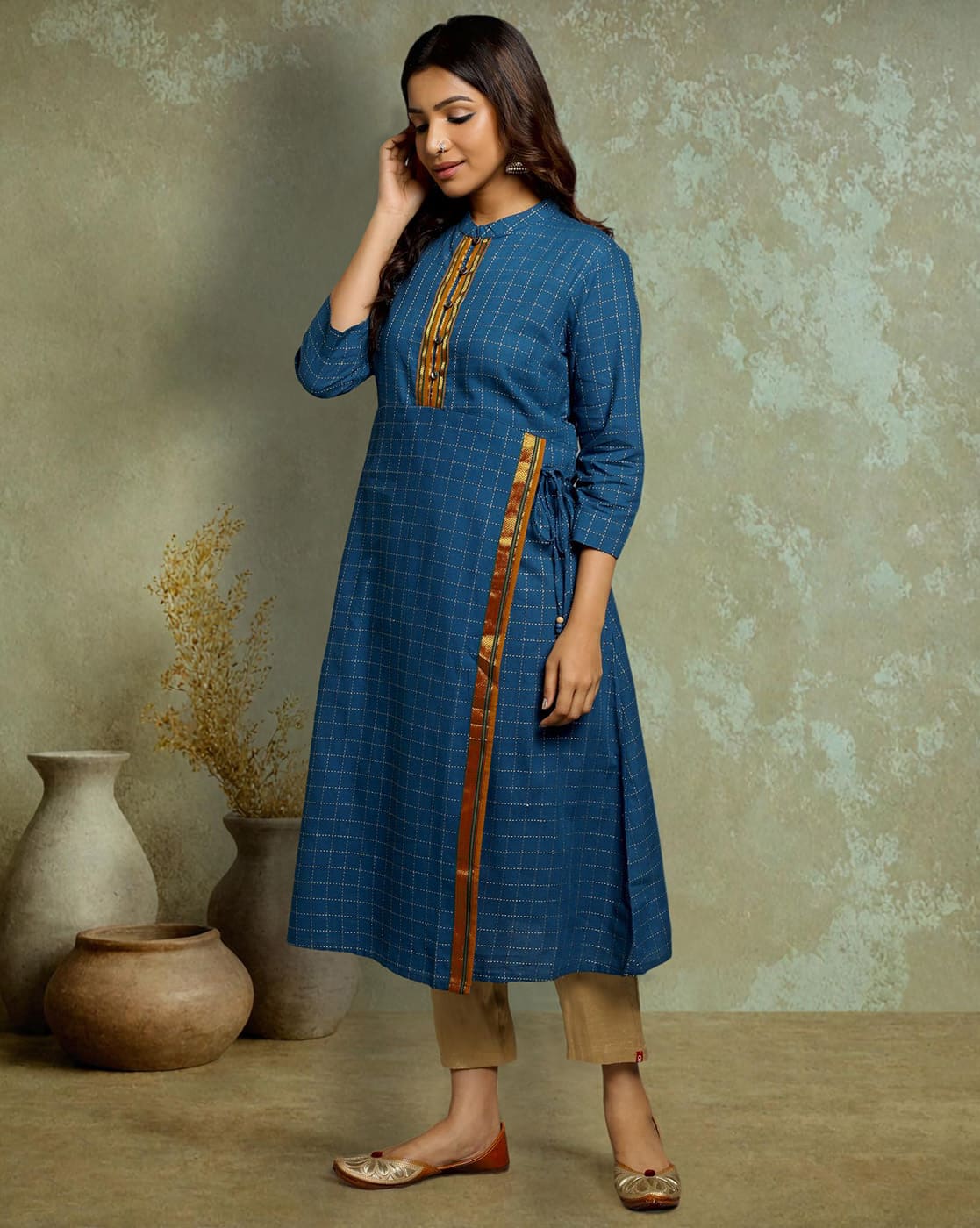 KURTA SOUTH C FRONT OVERLAP -BLUE