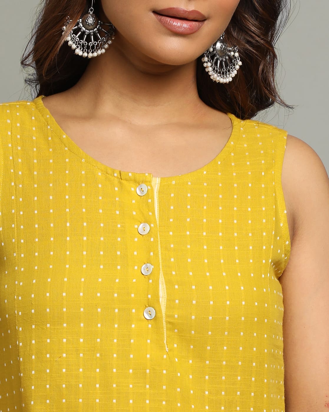 DRESS SOUTH C BOX PLEAT SLEEVELESS - YELLOW - Image 4