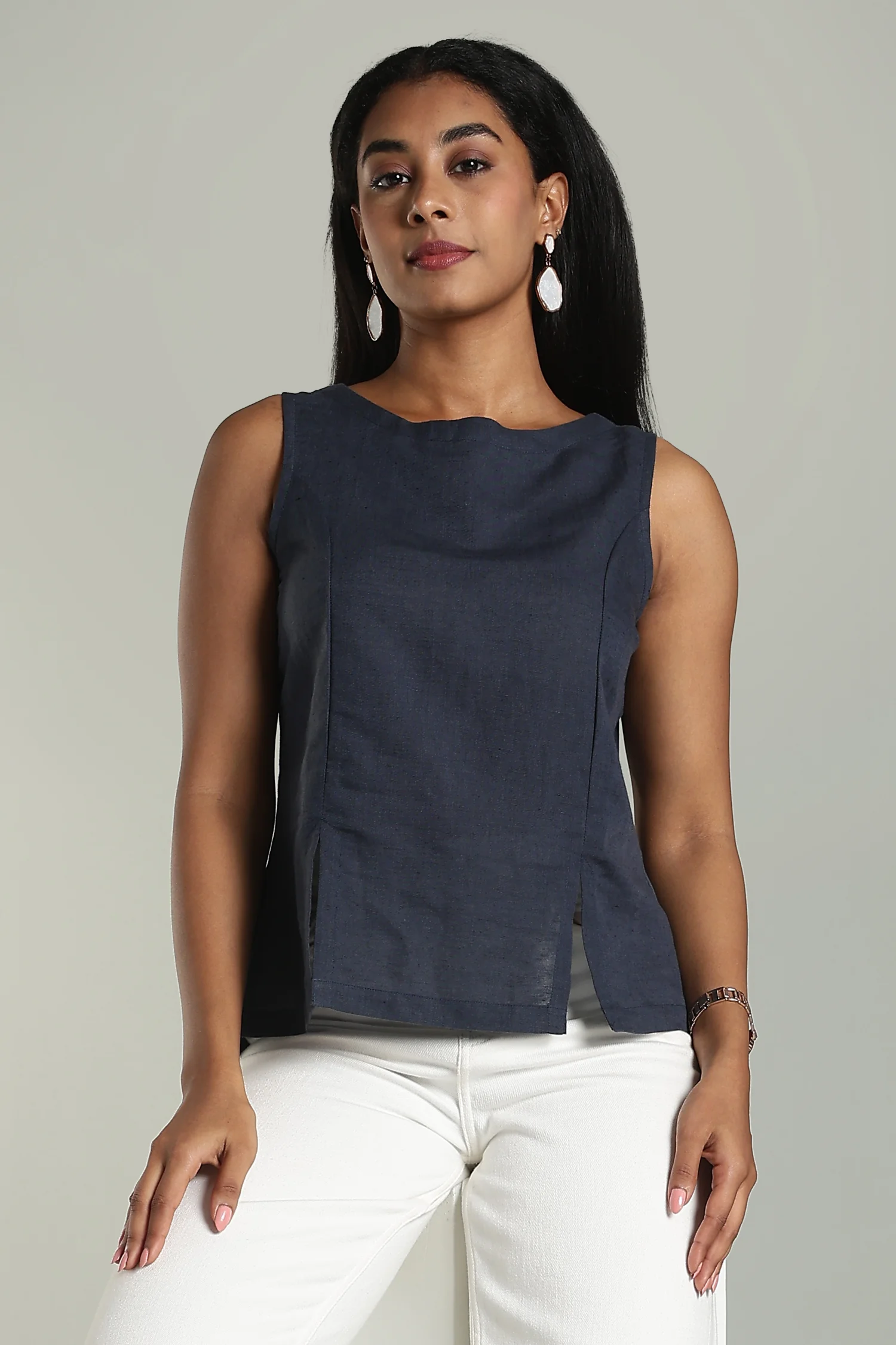 LINEN BLEND TOP BOAT NECK SLIT DETAIL BLUE - Image 5