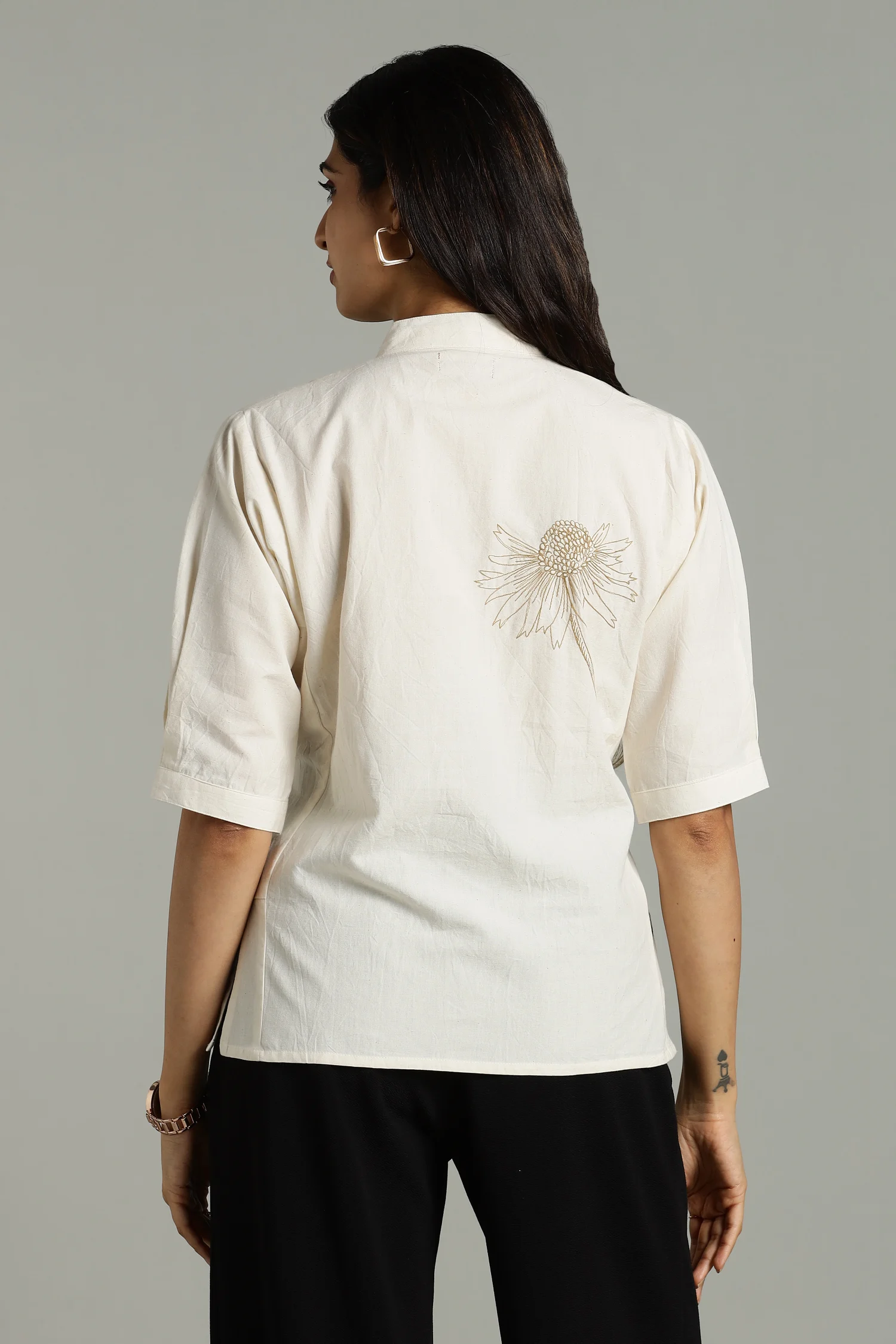 NATURAL DYED YARN HANDLOOM TOP CROSSOVER CREAM - Image 2