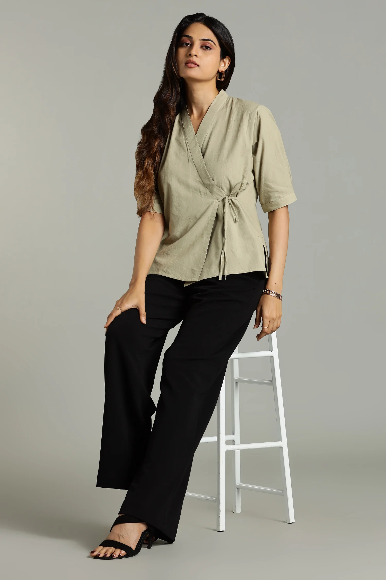 NATURAL DYED YARN HANDLOOM TOP CROSSOVER GREEN - Image 3