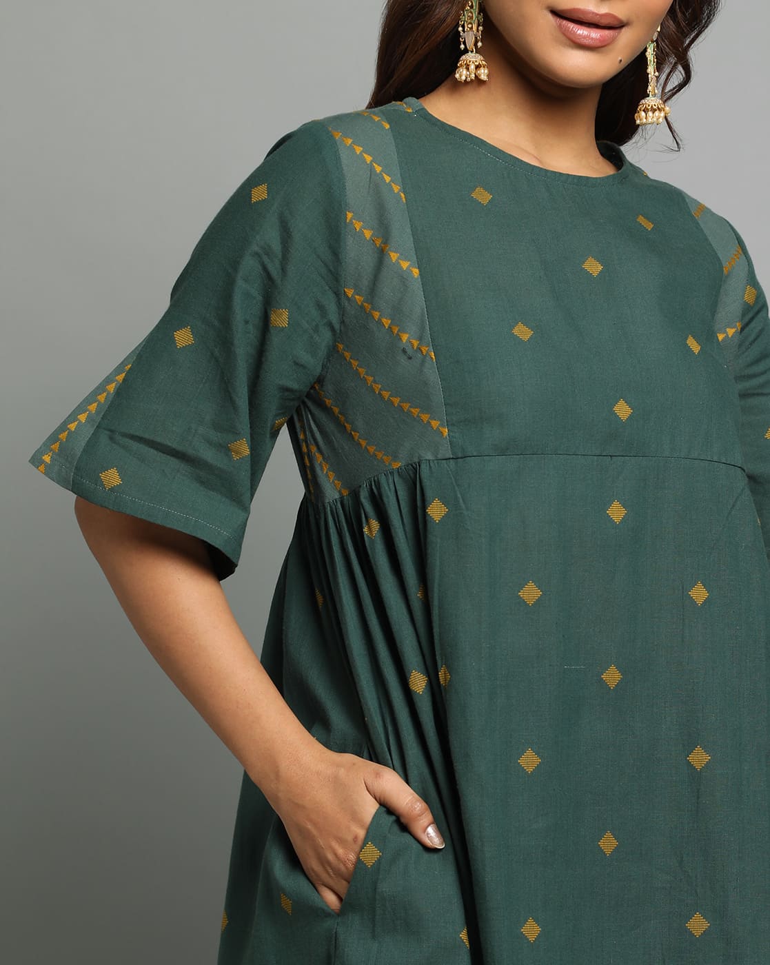 DRESS SOUTH C BELL SLEEVE - GREEN - Image 4