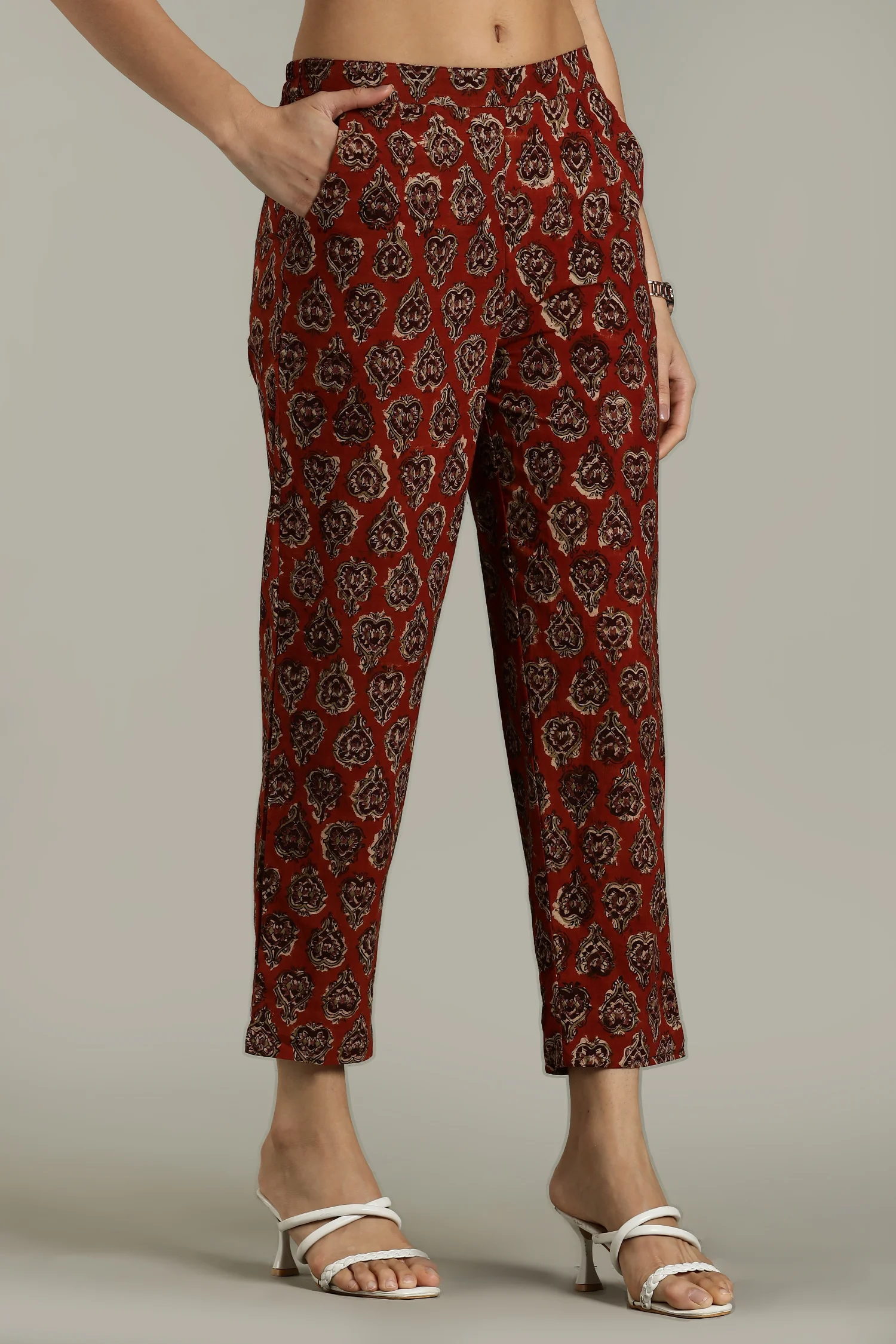 KALAMKARI COTTON TAPERED PANT SLIT AT HEM RUST - Image 6