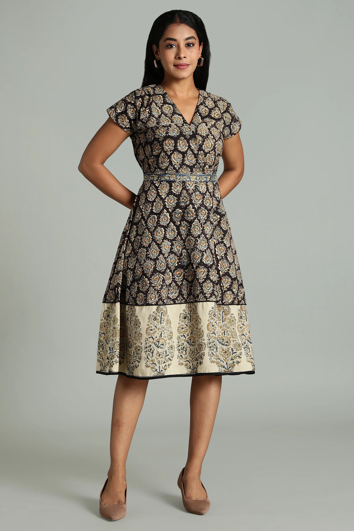 KALAMKARI COTTON DRESS CROSSOVER MAGYAR SLEEVE BLACK - Image 4