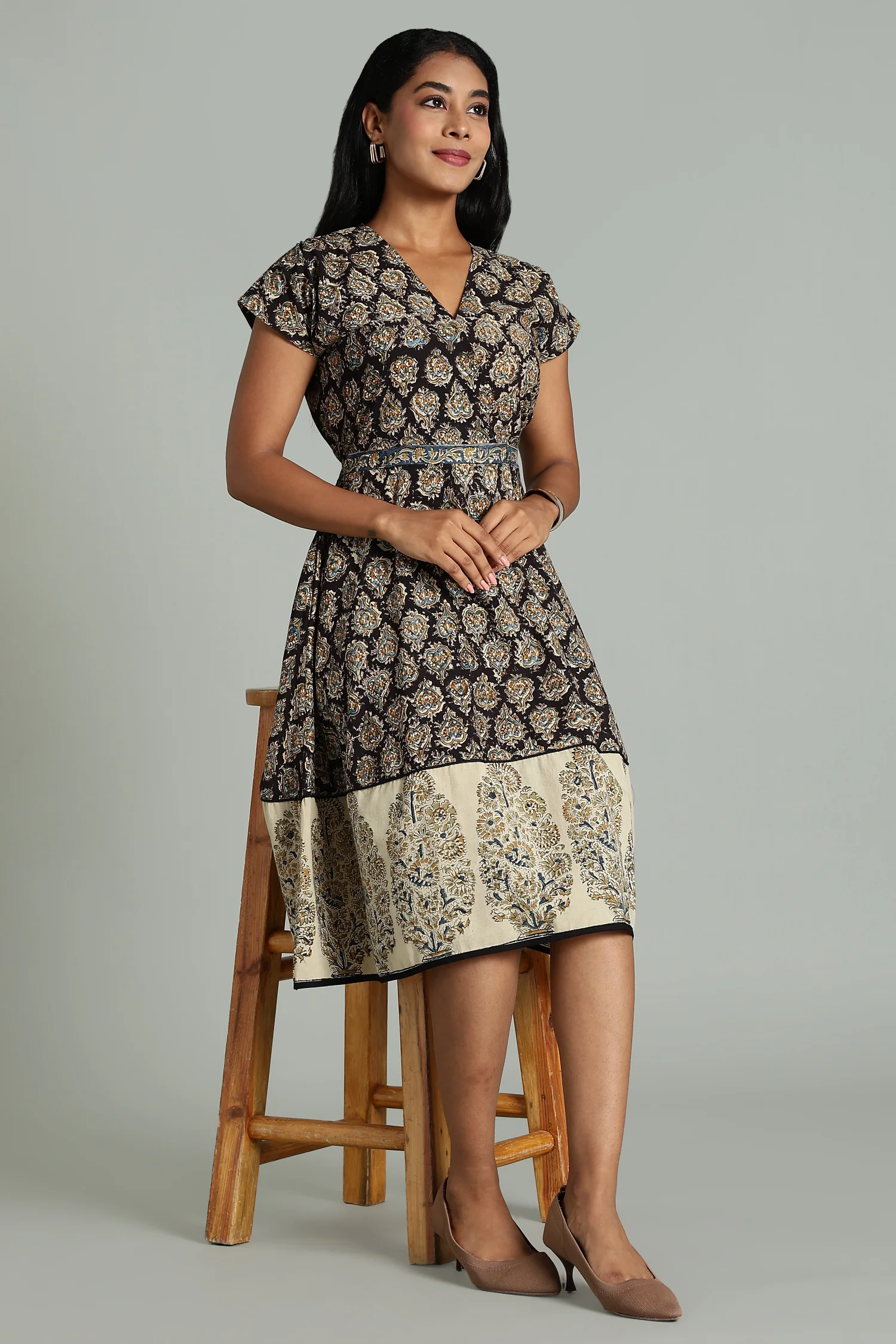 KALAMKARI COTTON DRESS CROSSOVER MAGYAR SLEEVE BLACK - Image 3