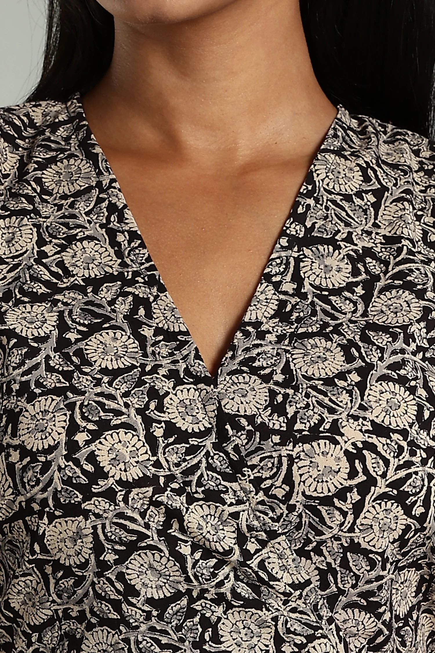 KALAMKARI COTTON DRESS CROSSOVER MAGYAR SLEEVE BLACK FLW - Image 4