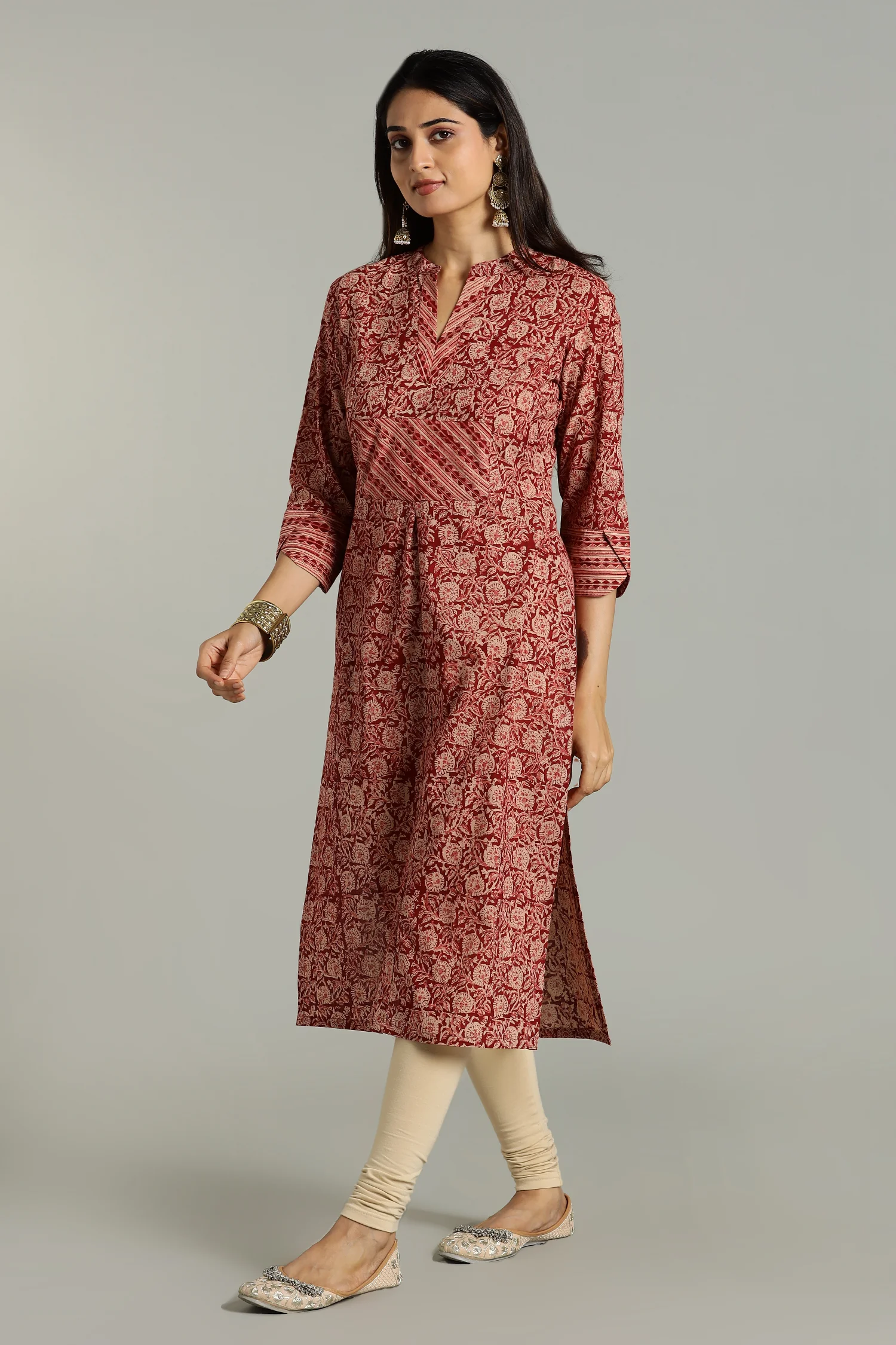 KALAMKARI KURTA YOKE CUFF DETAIL RED - Image 5