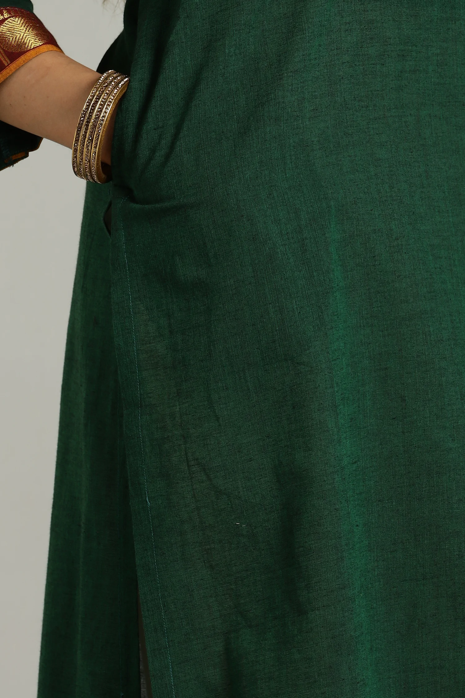 KURTA SOUTH C ZARI PLACKET BELL SLV GREEN - Image 4