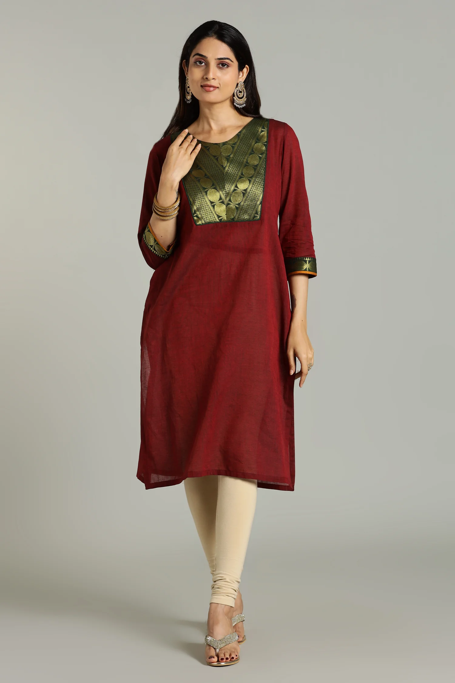 KURTA SOUTH C ZARI YOKE 3Q RED