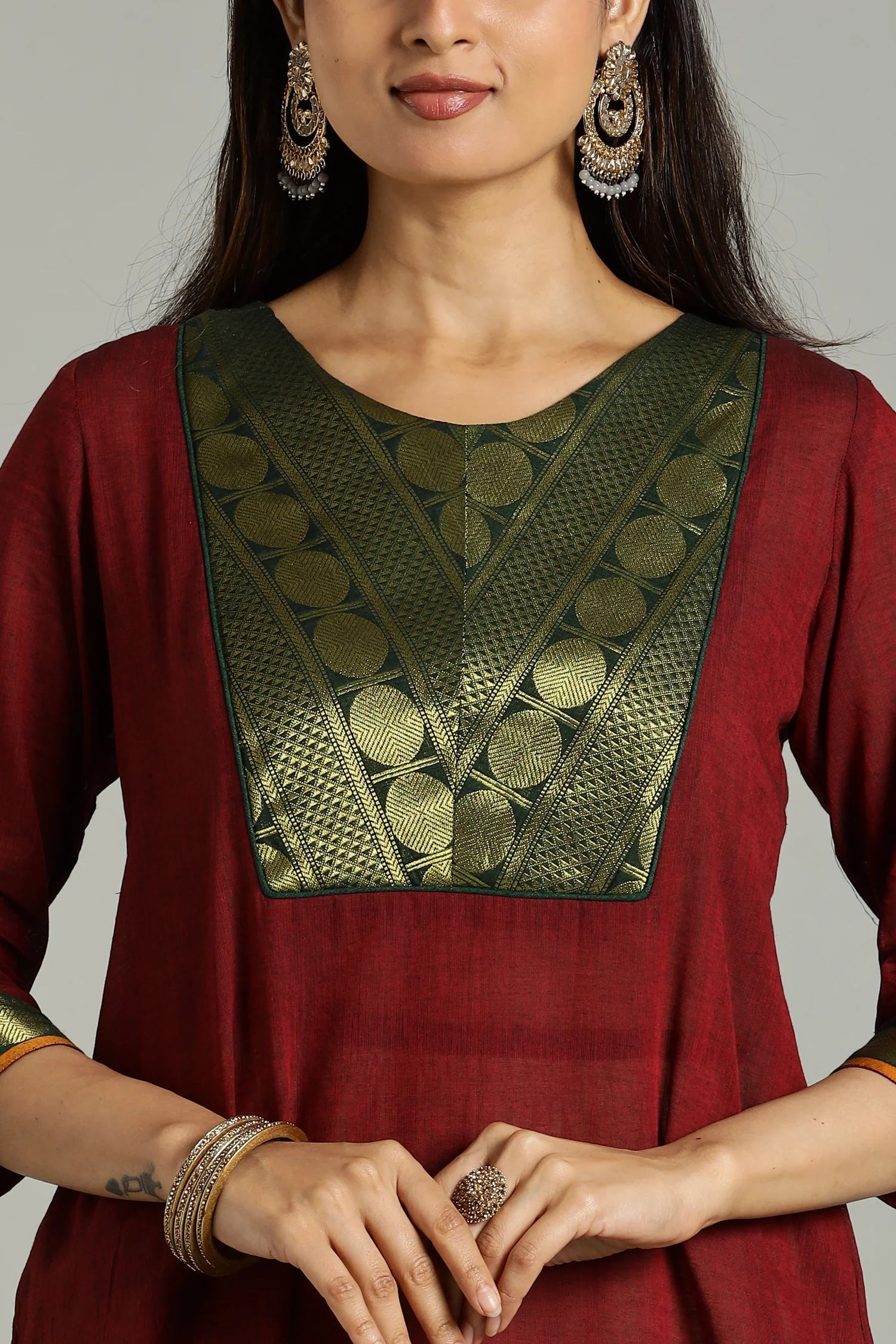 KURTA SOUTH C ZARI YOKE 3Q RED - Image 5